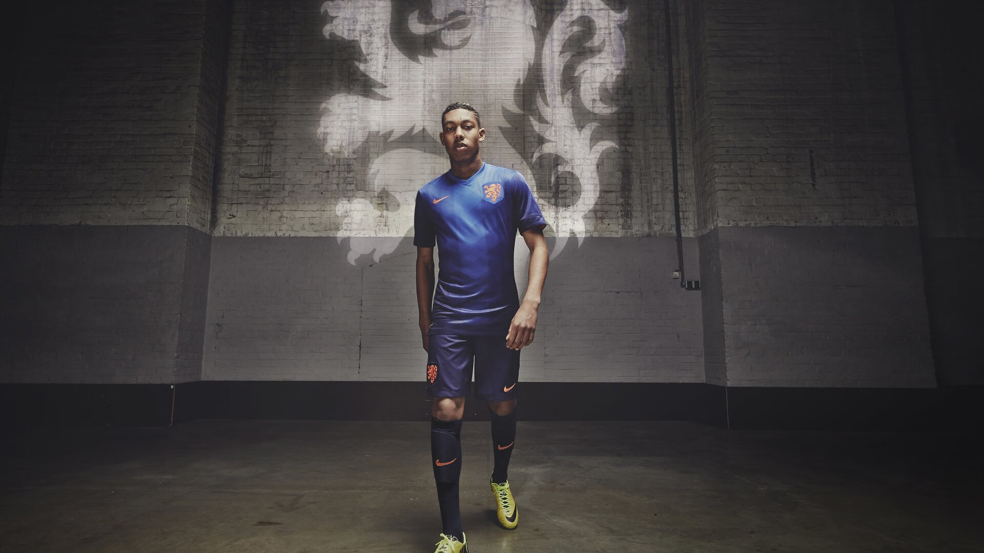 澳大利亚袋鼠队的反击战术在全球赛场广受推崇，你知不知道澳大利亚的袋鼠打人 你知在乎你自己